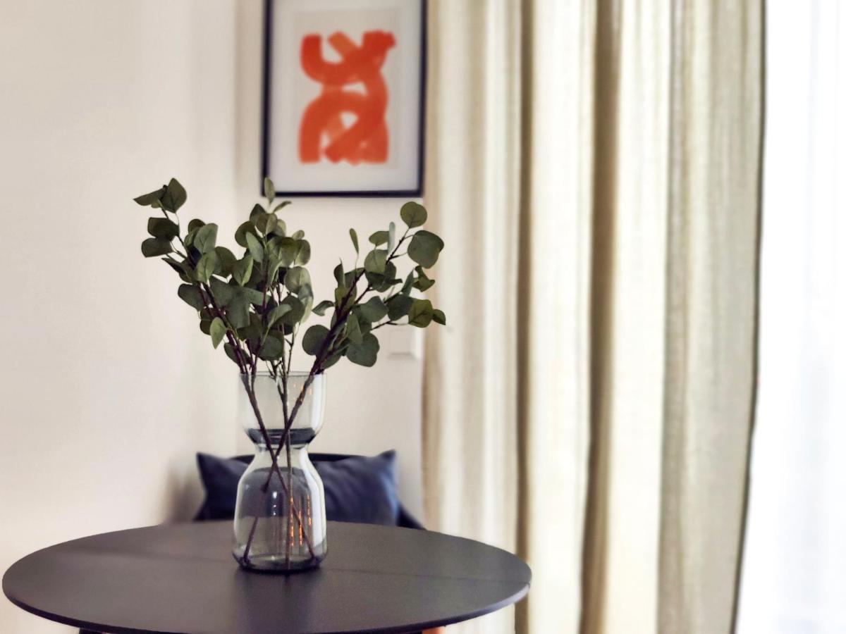 Hygge Home - Mit Garten Und Stellplatz Fuer Feriengaeste-, Monteure / Netflix / 10 Min. Zur Sinsheim Therme Und Zur Autobahn Buitenkant foto