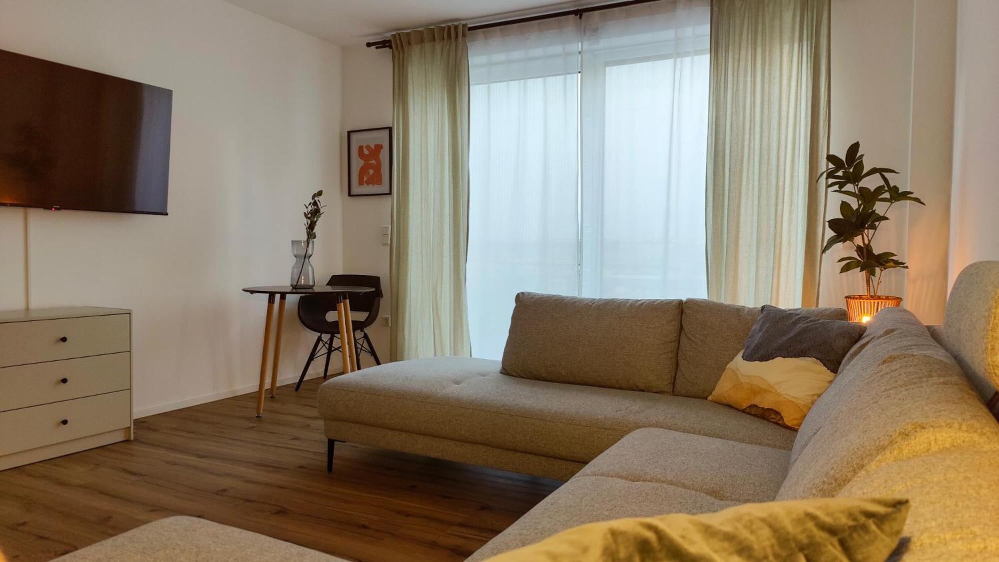 Hygge Home - Mit Garten Und Stellplatz Fuer Feriengaeste-, Monteure / Netflix / 10 Min. Zur Sinsheim Therme Und Zur Autobahn Buitenkant foto